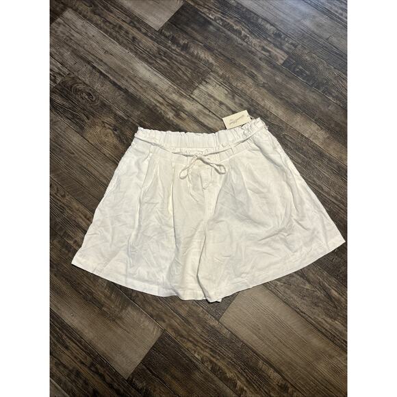 Universal Threads White Linen Elastic Waist Shorts Womens XL Resort Beach - Picture 1 of 7